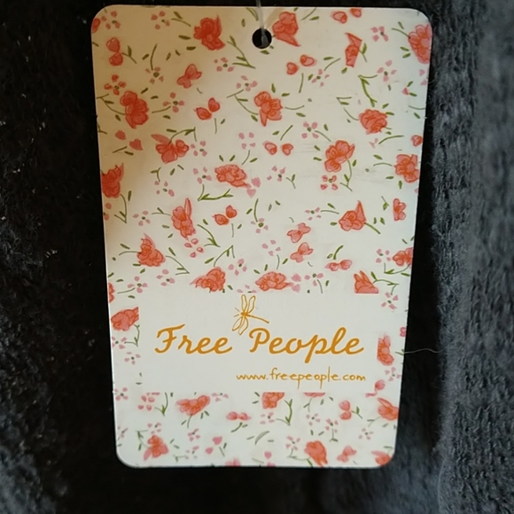 NWT Free People dark gray sweater Sz S - Picture 4 of 10